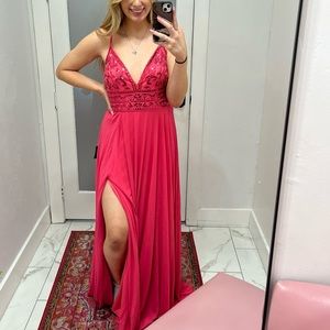 Lulu’s Sweetheart Pink Sequin Beaded Sleeveless Maxi Dress NWT Size Large